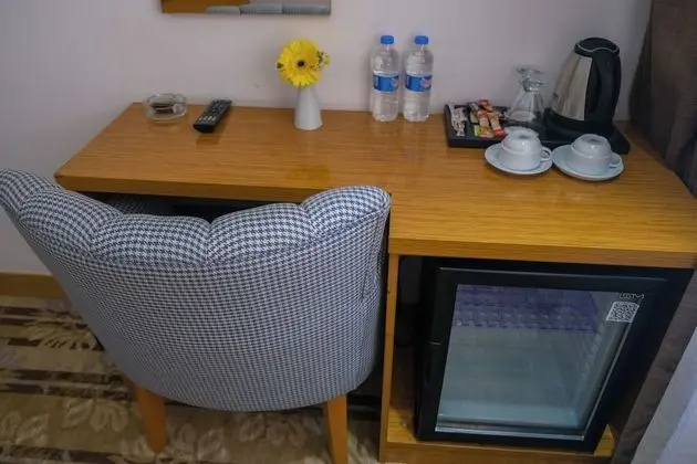 Standard Tek Büyük Yataklı Oda