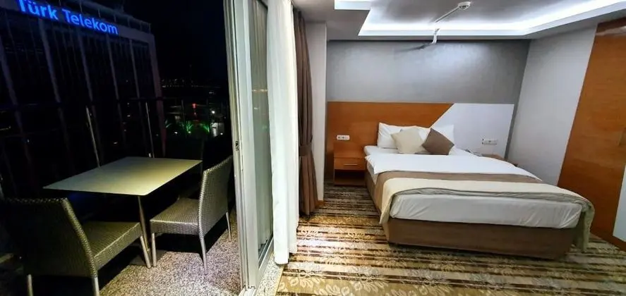 Suite, Şehir Manzaralı