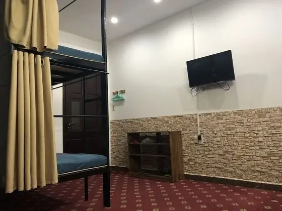 Standard Ortak Ranzalı Oda, Karma Ranzalı Oda, Sigara İçilmez, Şehir Manzaralı