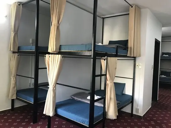 Standard Ortak Ranzalı Oda, Karma Ranzalı Oda, Sigara İçilmez, Şehir Manzaralı
