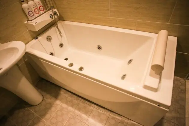Oda (Special Twin Room (Netflix Available/)
