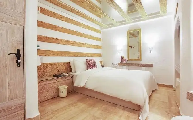 Oda (Standard Room)