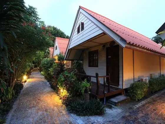 Deluxe Bungalow