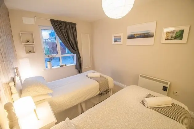 Beautiful and Spacious 2 Bedroom Beach View Apartment
