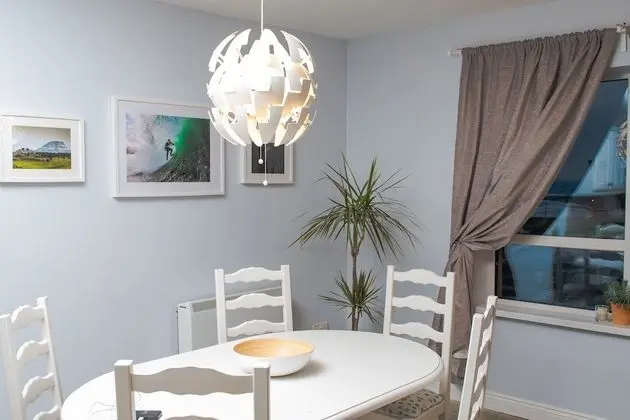 Beautiful and Spacious 2 Bedroom Beach View Apartment