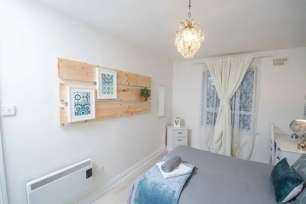 The Boutique by the Sea - 2 Bedroom Beach View Apartment