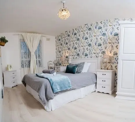 The Boutique by the Sea - 2 Bedroom Beach View Apartment