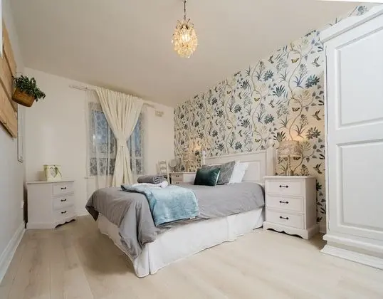 The Boutique by the Sea - 2 Bedroom Beach View Apartment