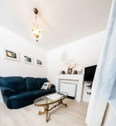The Boutique by the Sea - 2 Bedroom Beach View Apartment