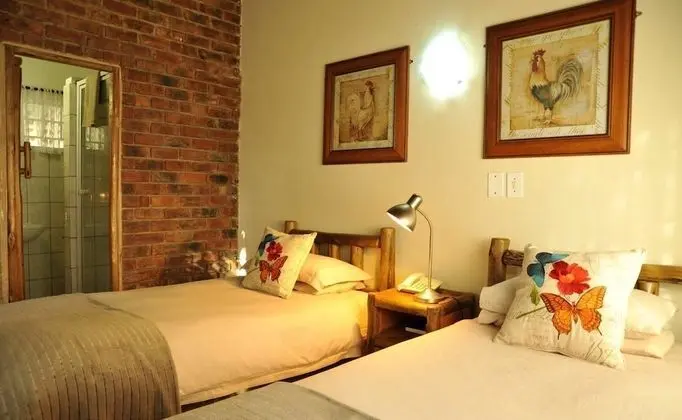 Luxury Oda (with 2 Single Beds)
