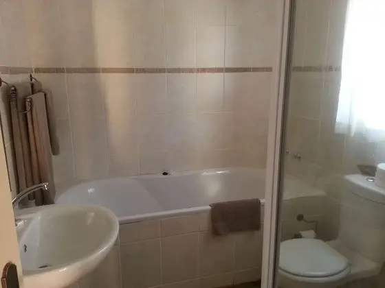 Luxury Oda (with 2 Single Beds)