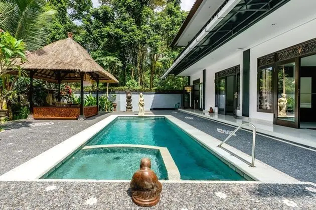Villa, 3 Yatak Odası, Kişiye Özel Havuzlu, Bahçe Manzaralı