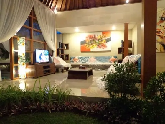3-Bedroom Villa with Private Pool