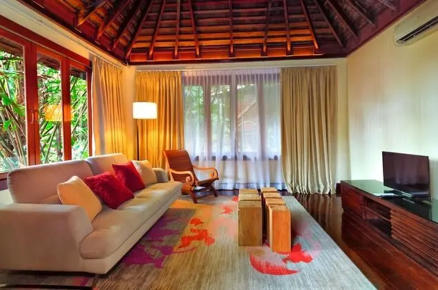 Deluxe Villa, 1 En Büyük (King) Boy Yatak