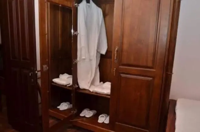 Basic Tek Büyük Yataklı Oda, Bahçe Manzaralı