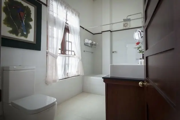 Deluxe Lower Bungalow