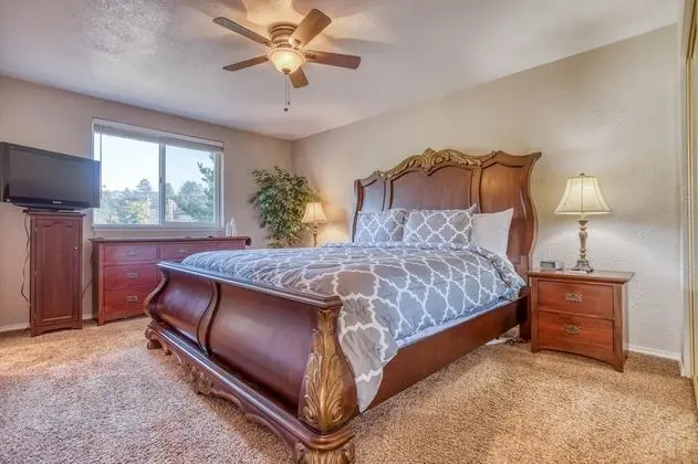 Ev, Birden Çok Yatak (Bungalow By The Bay)