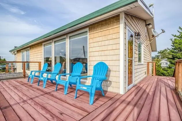 Ev, Birden Çok Yatak (Bungalow By The Bay)