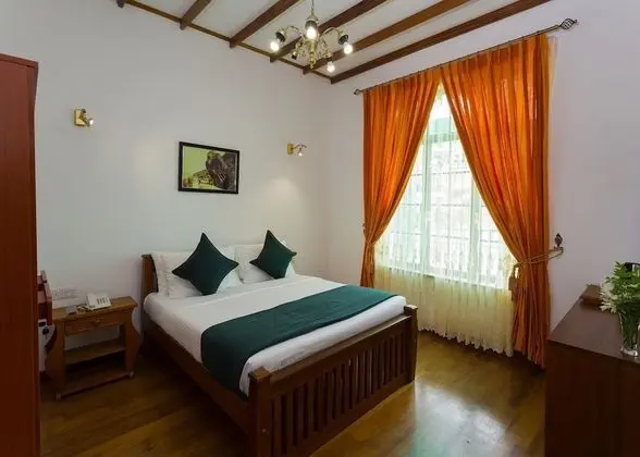 Deluxe Tek Büyük Yataklı Oda, Sigara İçilmez, Dağ Manzaralı