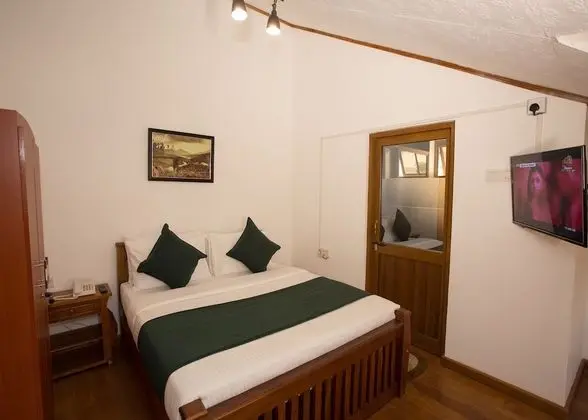 Romantic Tek Büyük Yataklı Oda, Göl Manzaralı