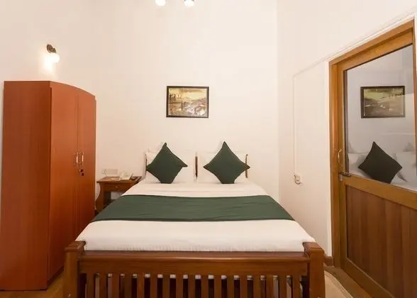 Romantic Tek Büyük Yataklı Oda, Göl Manzaralı