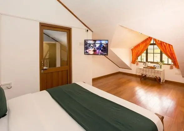Romantic Tek Büyük Yataklı Oda, Göl Manzaralı
