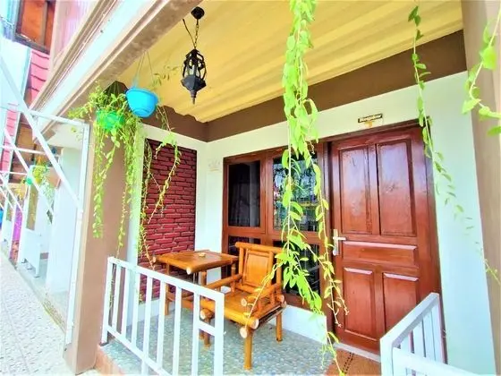 Bungalov, Havuz Manzaralı