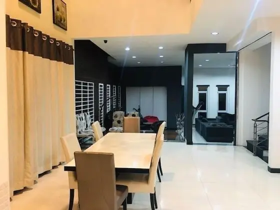 Deluxe Bungalov