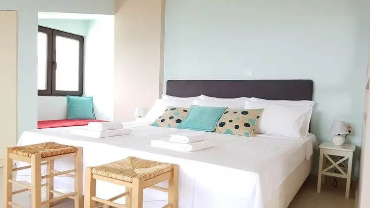 Stüdyo (3 Adults, No kitchen)