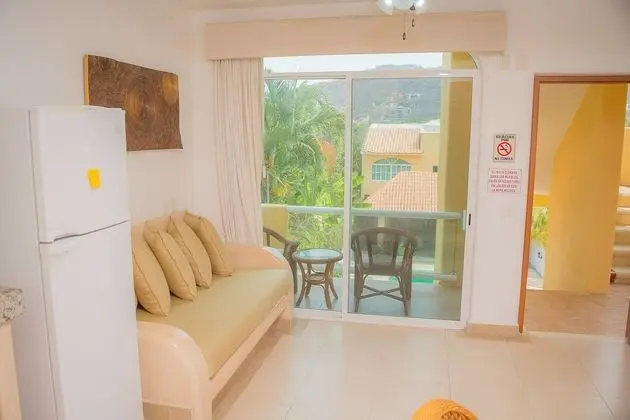 Superior Bungalov, Havuz Manzaralı