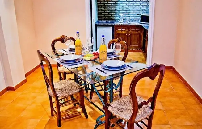 Bungalov (2 adults and 2 children)