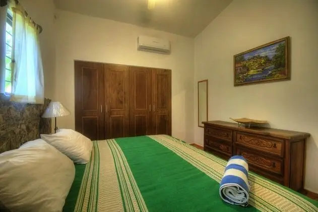 Bungalov, 4 Yatak Odası, Sıcak Su Havuzu