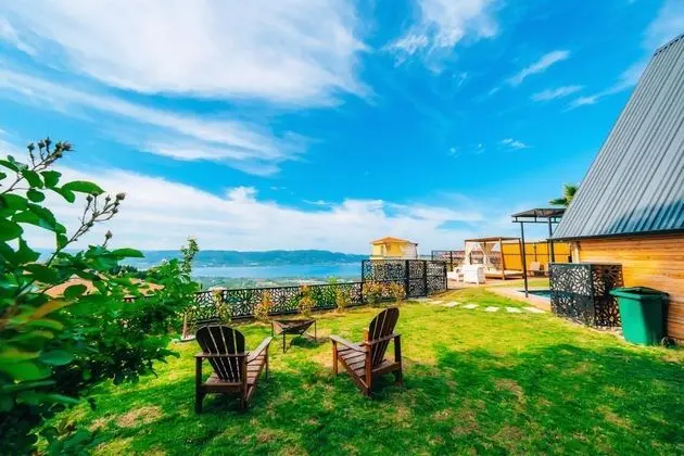 Teras Bungalow Oda, Göl Manzaralı, Isıtmalı Özel Havuzlu