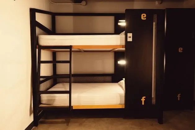 Ortak Ranzalı Oda, Karma Ranzalı Oda (4 Beds)