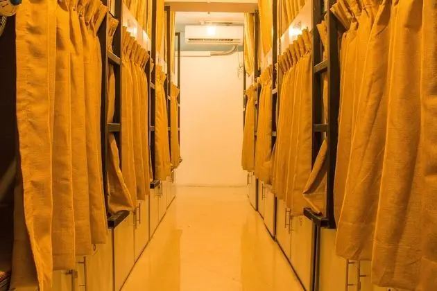 Luxury Ortak Ranzalı Oda, Karma Ranzalı Oda, Sigara İçilebilir