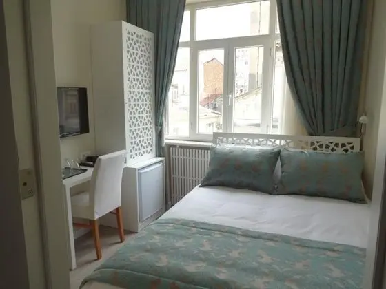 Ekonomik Çift Kişilik Oda, Simge Yapı Manzaralı, 2. Kat