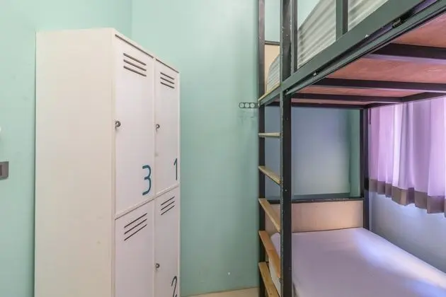Yatakhanede Yatak Female Room