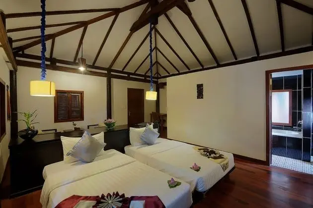 Villa (Free roundtrip & City shuttle)