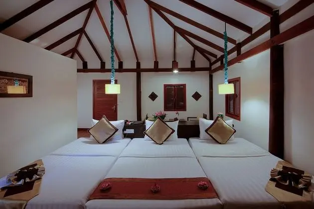 Üç Kişilik Oda (Private Villa - Free roundtrip & City)