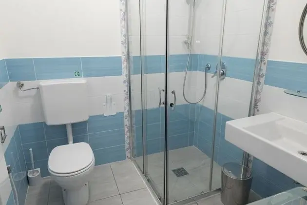 Comfort Üç Kişilik Oda, Birden Çok Yatak, Sigara İçilmez