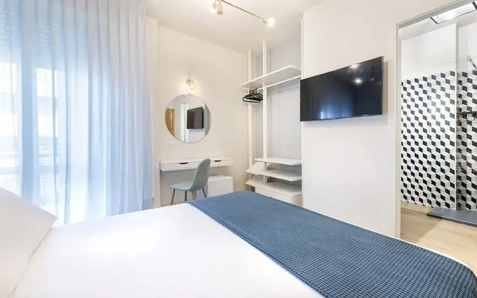 Superior Tek Büyük Yataklı Oda