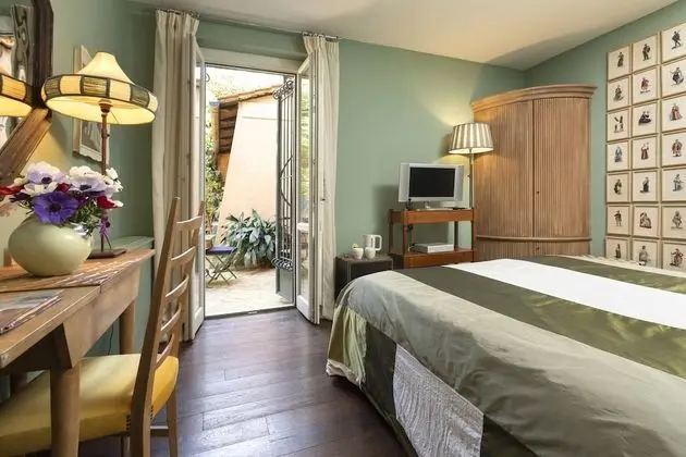 Standard Tek Büyük veya İki Ayrı Yataklı Oda