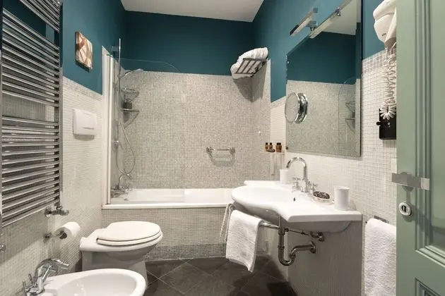 Standard Tek Büyük veya İki Ayrı Yataklı Oda