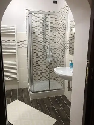 Tek Büyük veya İki Ayrı Yataklı Oda (Tortora)