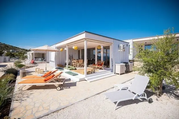 Ev, 2 Büyük (Queen) Boy Yatak