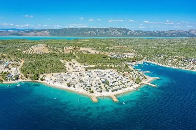 Ev, 2 Büyük (Queen) Boy Yatak