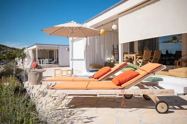 Ev, 2 Büyük (Queen) Boy Yatak