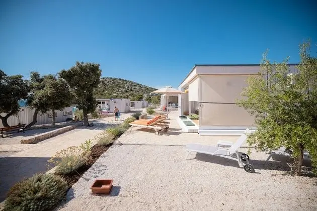 Ev, 2 Büyük (Queen) Boy Yatak