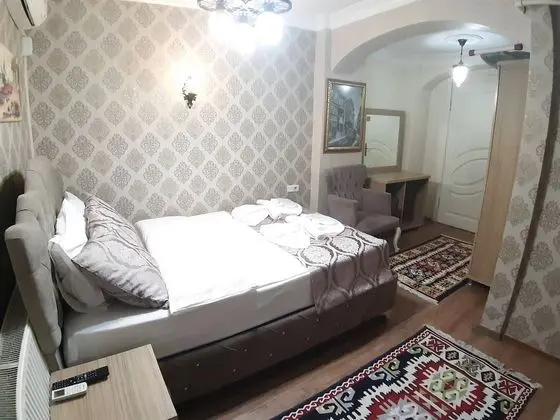 Family Triple Room, Basemant Floor