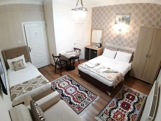 Standard Dört Kişilik Oda